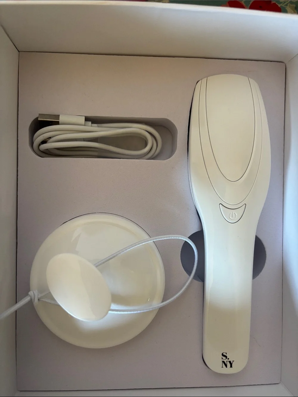SLNY Essential Scalp Therapy, Led Hair Growth Brush, NIB